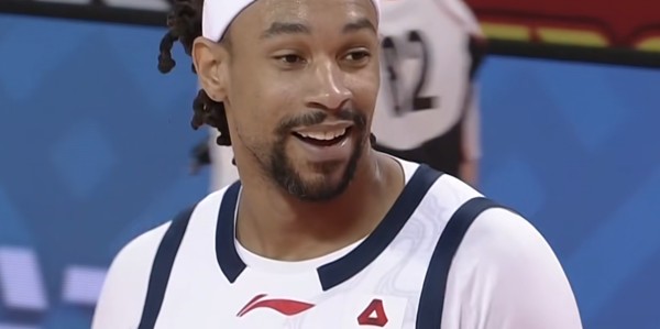 开云体育下载-广东3消息！杜锋被批输球后还在笑，徐杰最新伤情，萨林杰被劝退